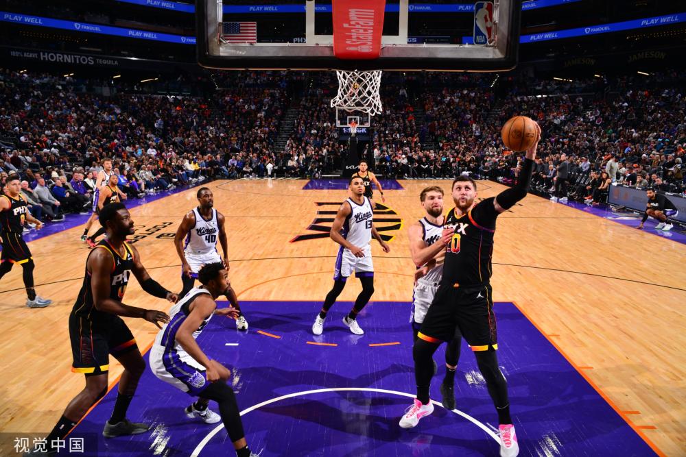 轻球员的出 轻球员的出