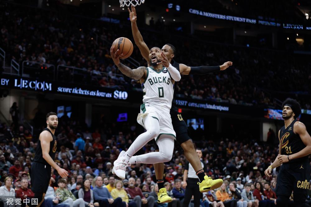 拼搏每一场 拼搏每一场