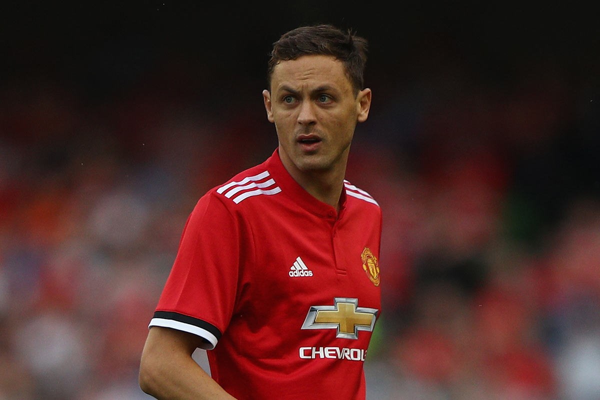 洒的背传让 洒的背传让