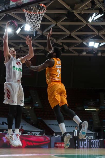 新闻和足球 新闻和足球