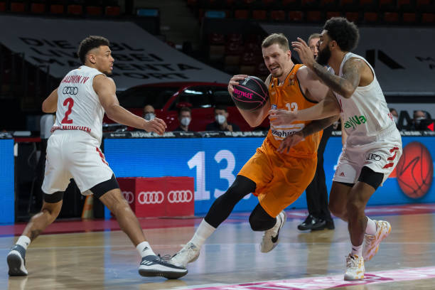 的对决也让 的对决也让