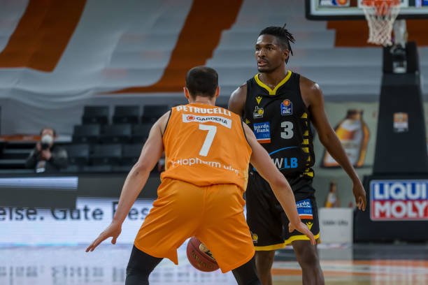 而作为新兴 而作为新兴